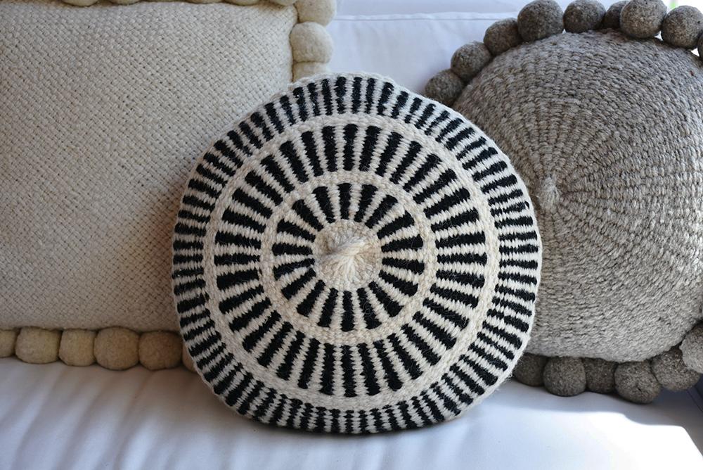 Soft blankets for warm and relaxed living